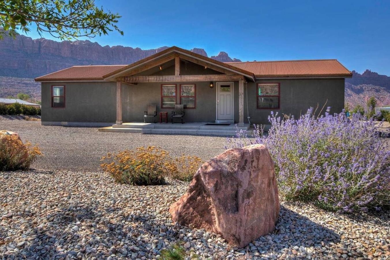 The Shack Private Home & Hot Tub Moab Extérieur photo
